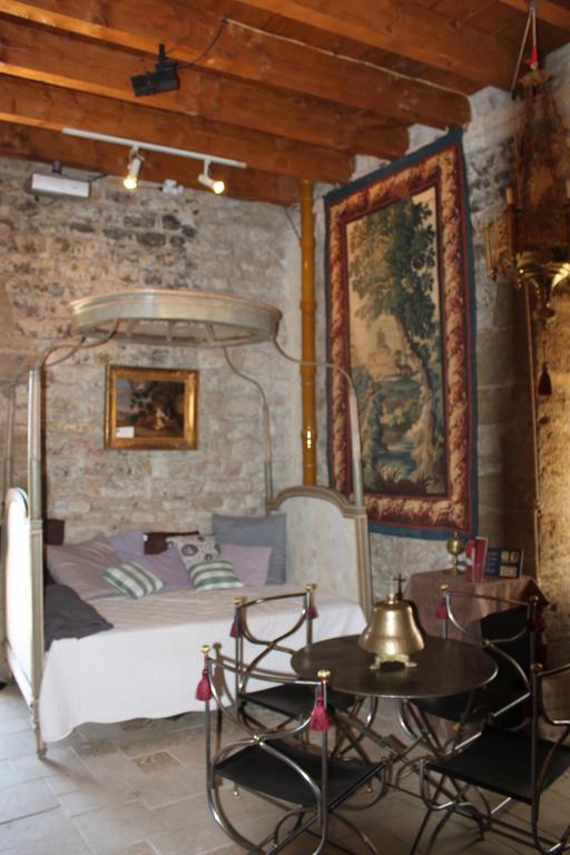 Chateau De Vedene Bagian luar foto