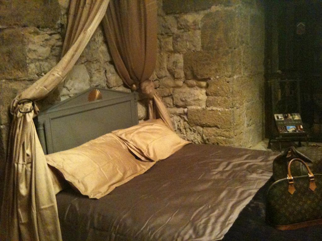 Chateau De Vedene Bagian luar foto